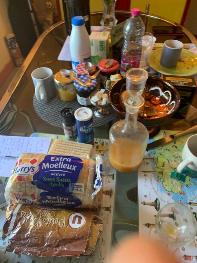 Auberge Du Finistere - Chambres Cosy A Louer - Bienvenus Chez Anne Votre Hote Et Chris Le Gardien- Proche Centre Ville Et Odet A Pieds カンペール エクステリア 写真