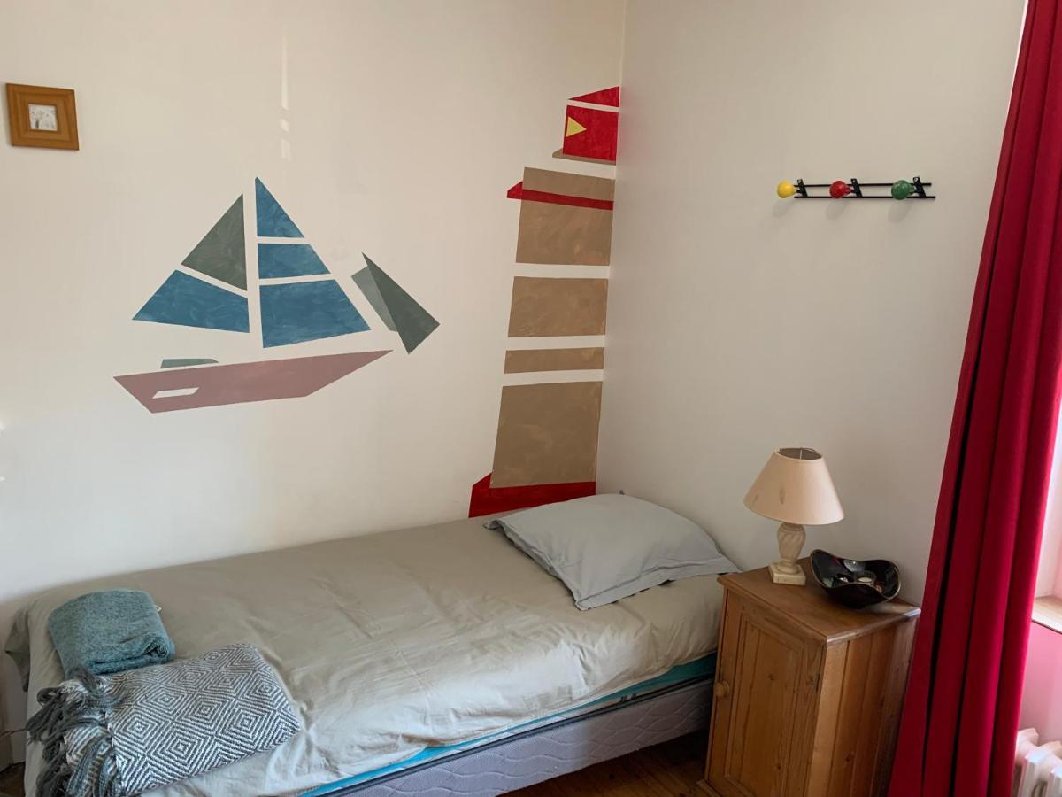 Auberge Du Finistere - Chambres Cosy A Louer - Bienvenus Chez Anne Votre Hote Et Chris Le Gardien- Proche Centre Ville Et Odet A Pieds カンペール エクステリア 写真