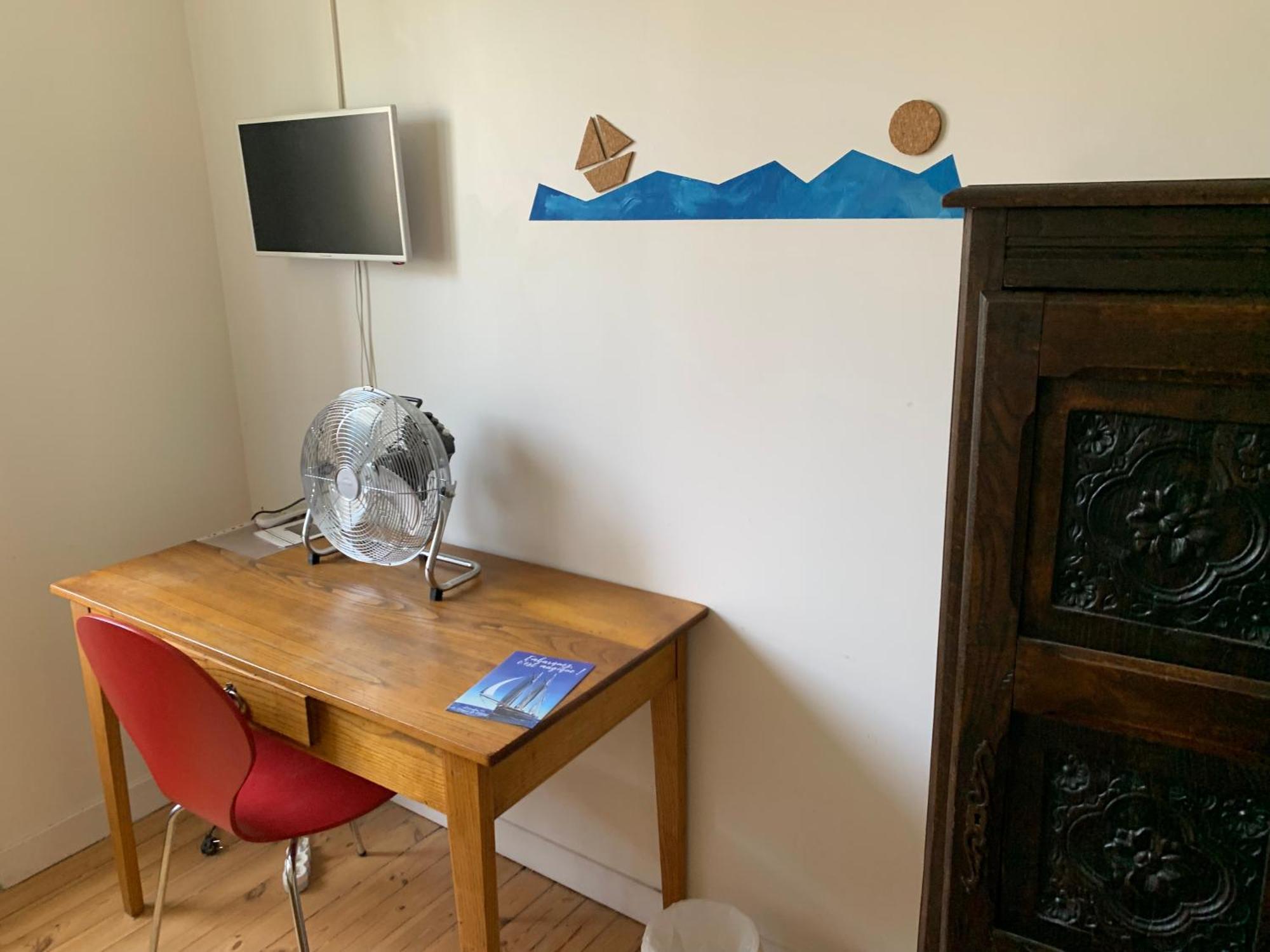 Auberge Du Finistere - Chambres Cosy A Louer - Bienvenus Chez Anne Votre Hote Et Chris Le Gardien- Proche Centre Ville Et Odet A Pieds カンペール エクステリア 写真